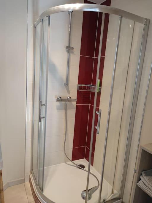 Ferienwohnung Charmant 2 Pieces A Aubenas 2Etoiles Exterior foto